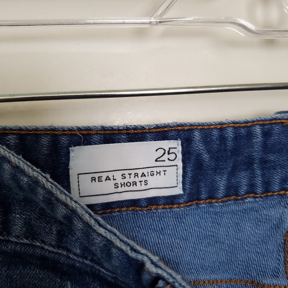 Gap denim shorts medium wash size 25 - Picture 4 of 5
